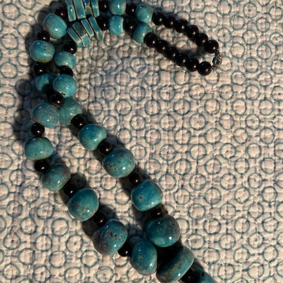 Necklace - Picture 2 of 3